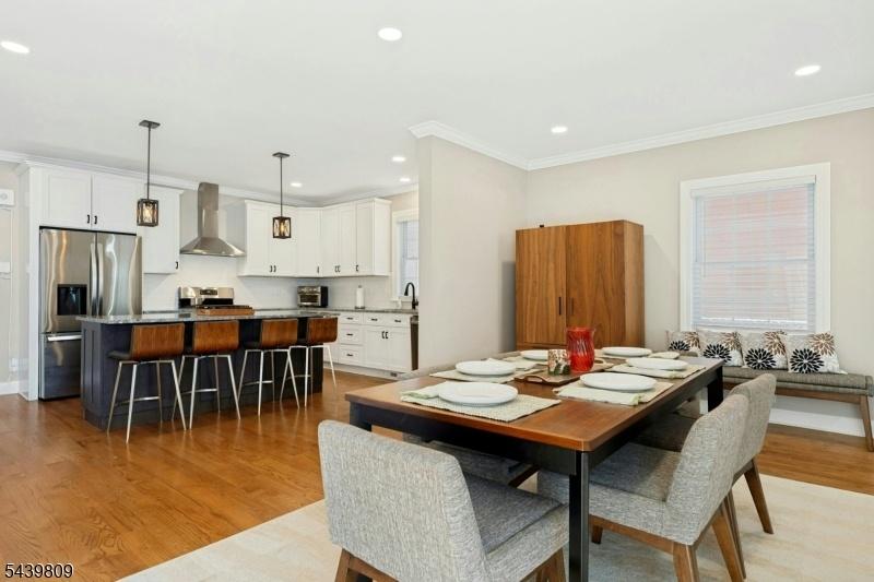 Dining Room & Kitchen