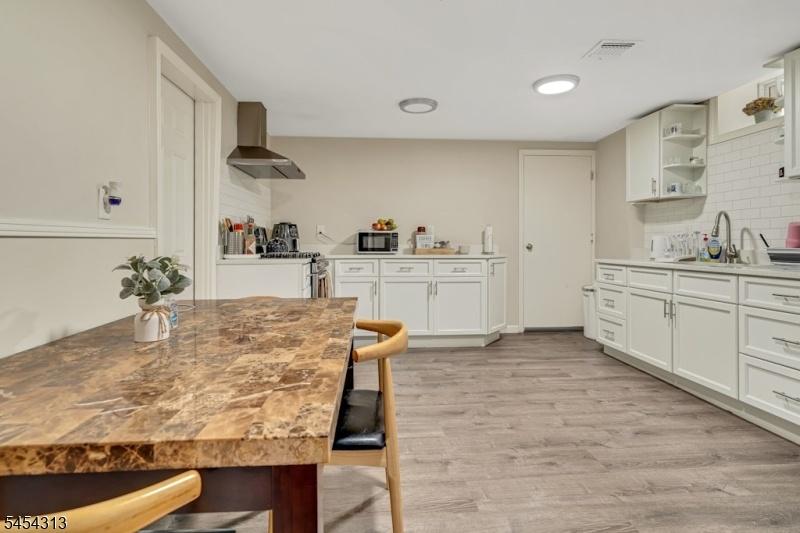 Apartment 1 - Kitchen