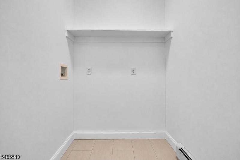 Kitchen pantry