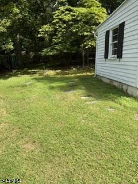 Side yard