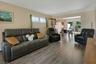 Living room/dining room