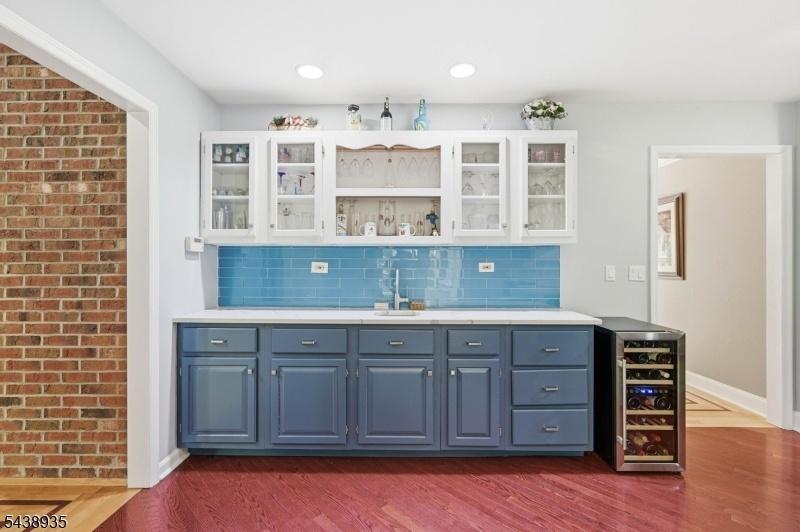 Wet Bar