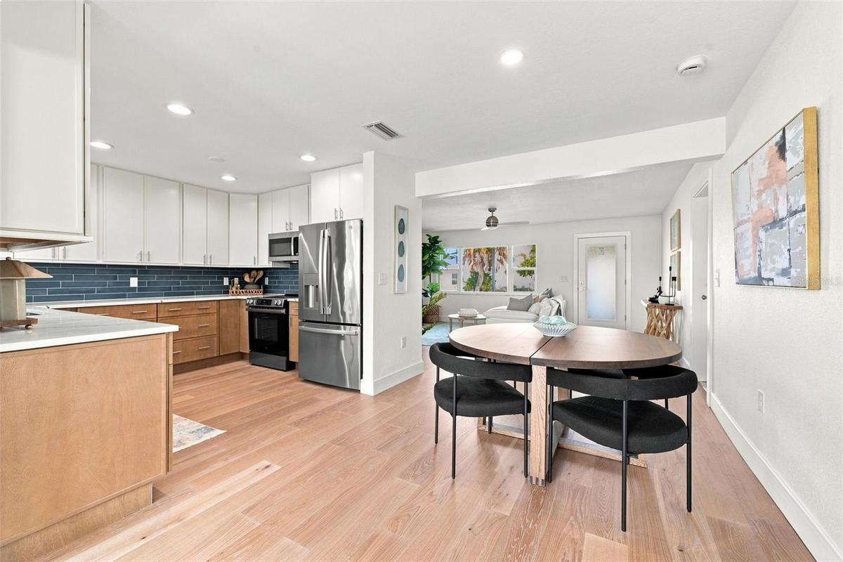 Great space for cooking and dining.