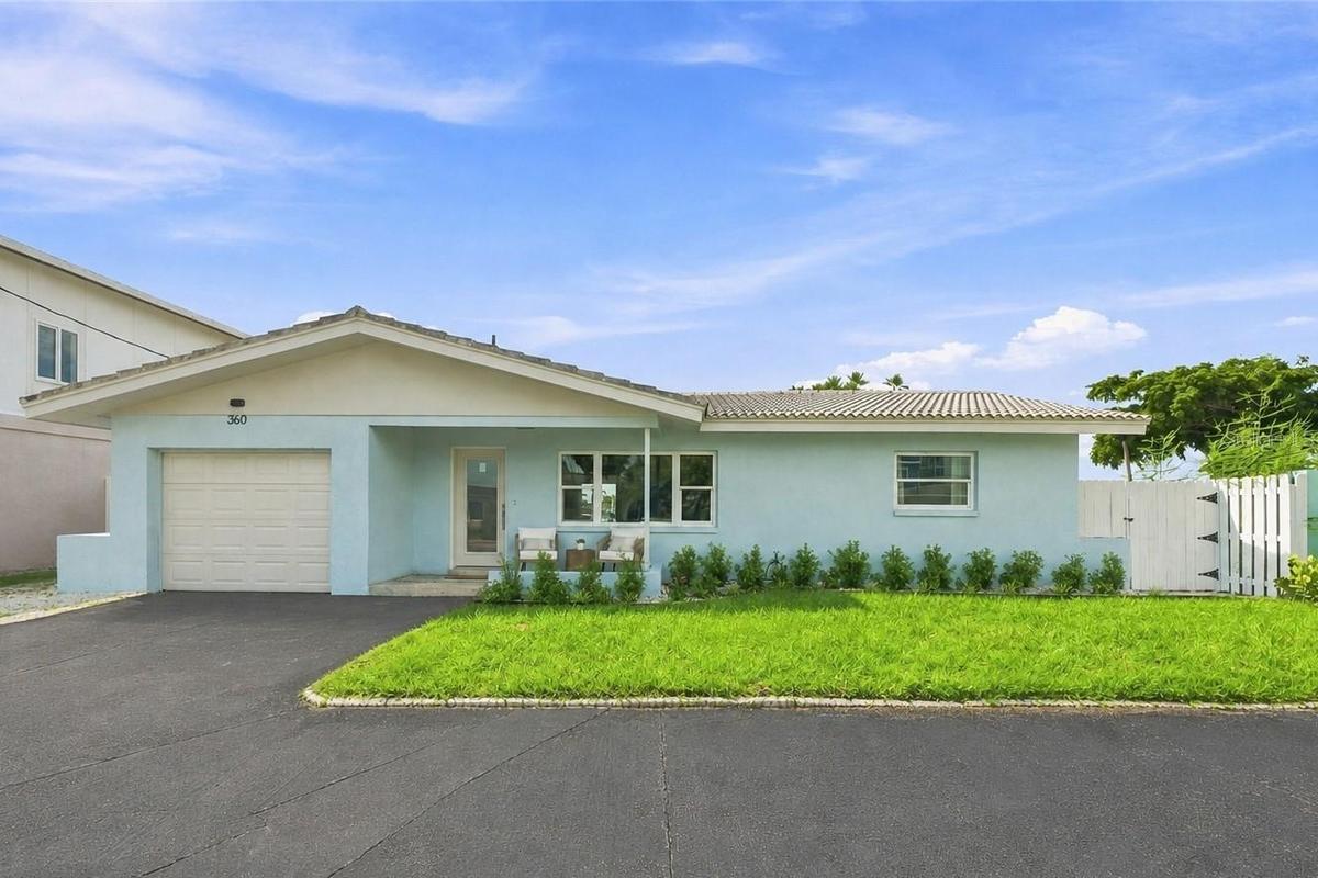 Cute waterfront home in Madeira Beach.