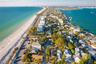 10 minutes to St Pete Beach or Treasure Island beaches on the GULF!