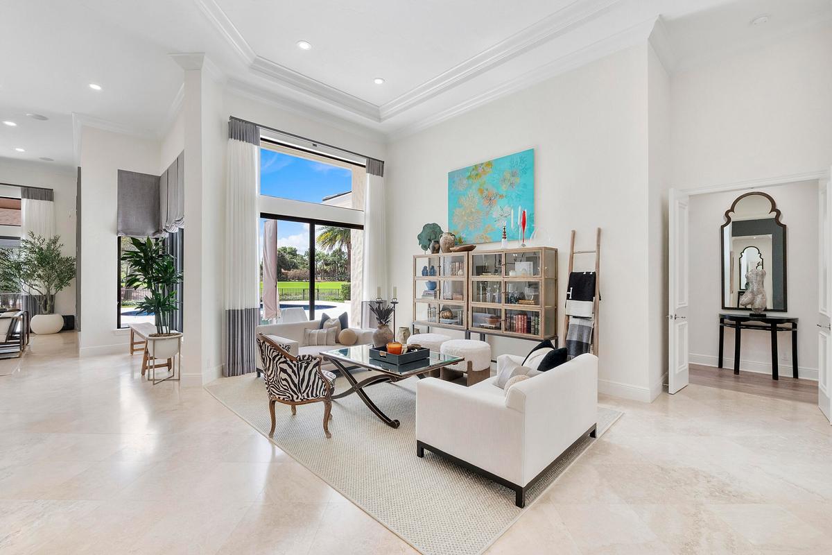Formal Sitting Area