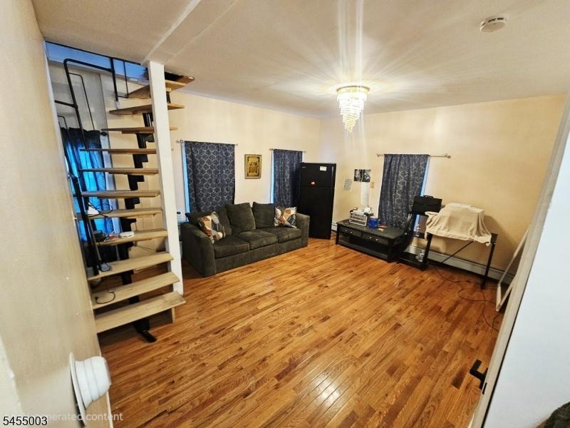 2nd floor living room