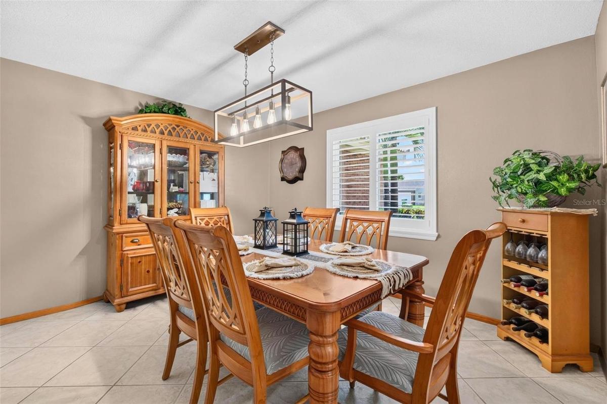 Formal Dining