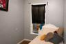 2nd-floor unit, small room attached to main room, can be used as an office, small bedroom, or walk-in closet.