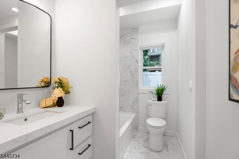 1st Floor Bathroom