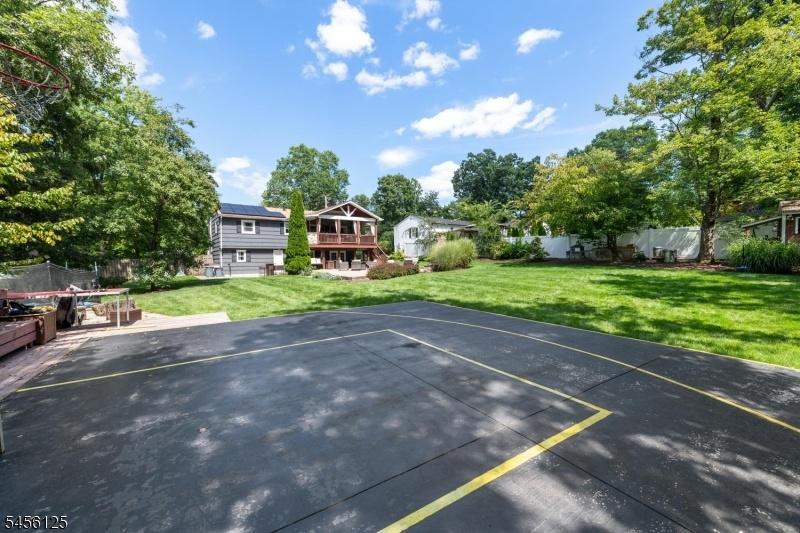 Outdoor Court Space