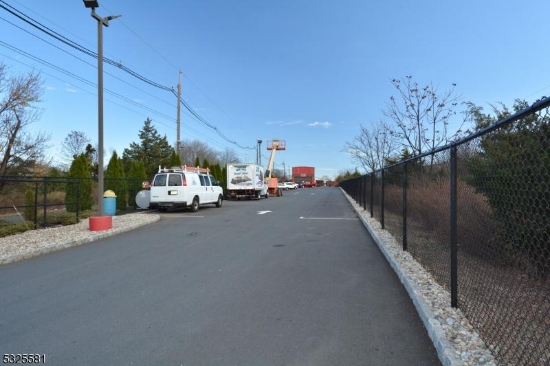 Truck parking