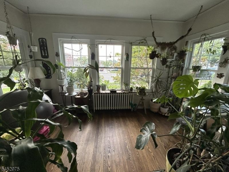 1st flr living room