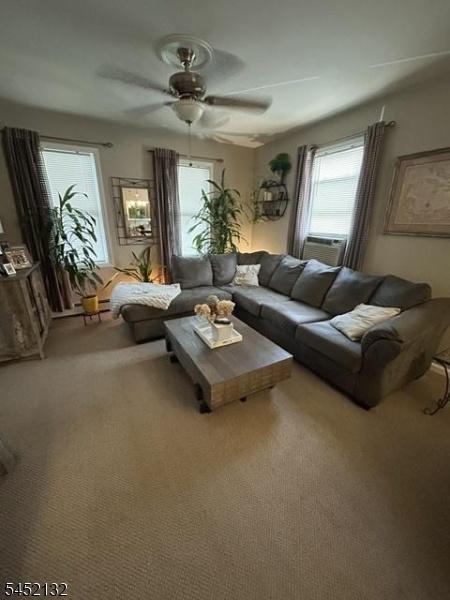 1st flr Living room
