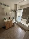 3rd flr bath