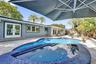 Pool/spa area