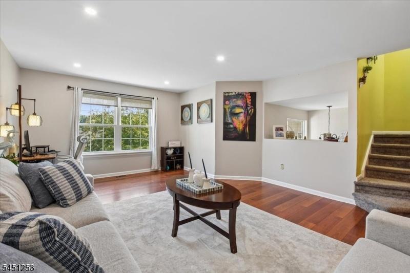 Living Room 4