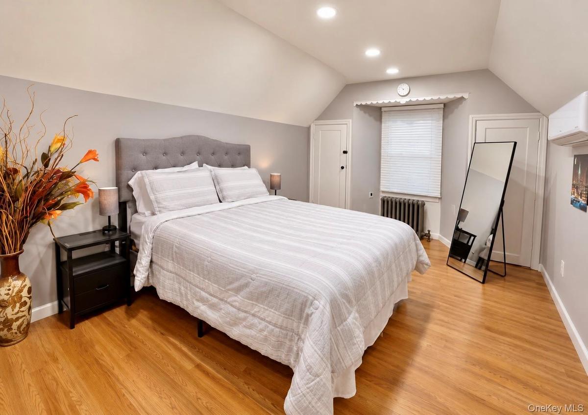Second-floor bedroom