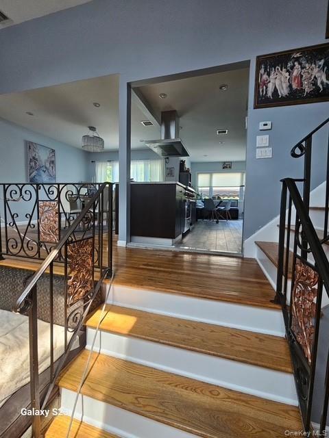 stairs to Kit & Dining Room