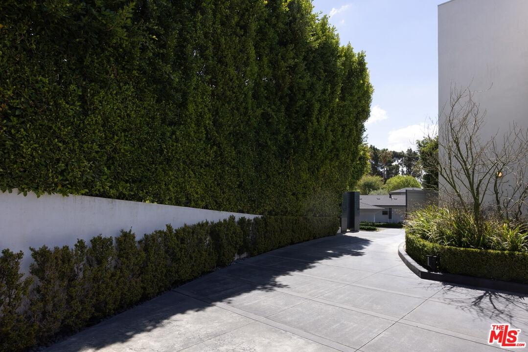 Gated Driveway