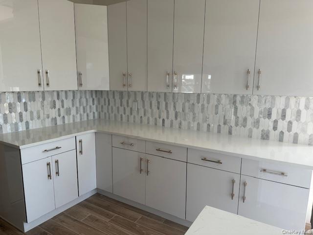 Design backsplash