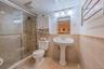 Lower level full bath