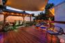 Inviting large deck