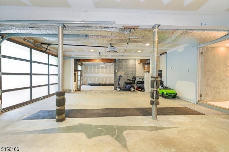 garage 2