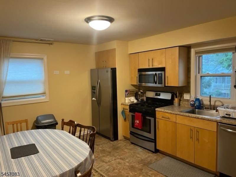 2nd Fl KITCHEN