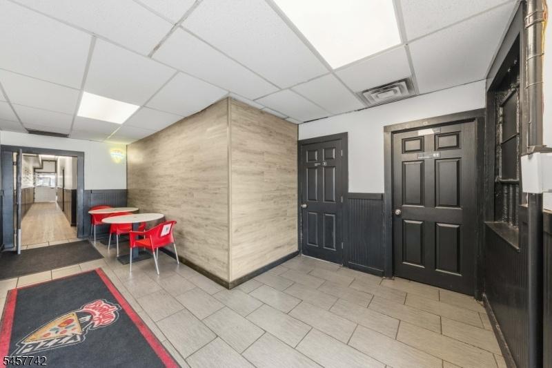 Back Dining Area & Entrance