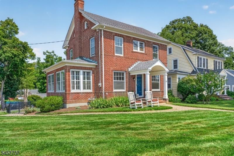 Beautiful Corner Lot