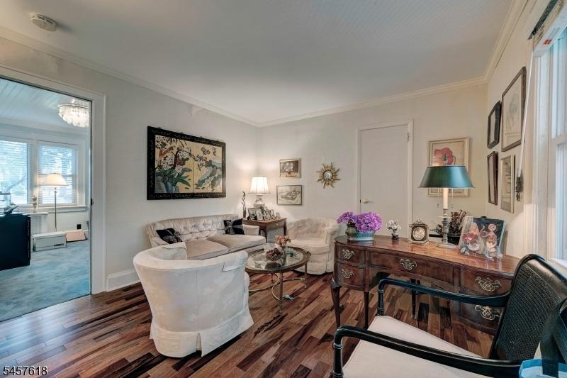Living Room Detail
