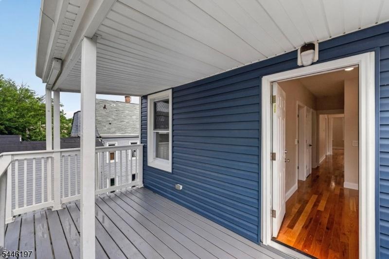 PORCH/DECK