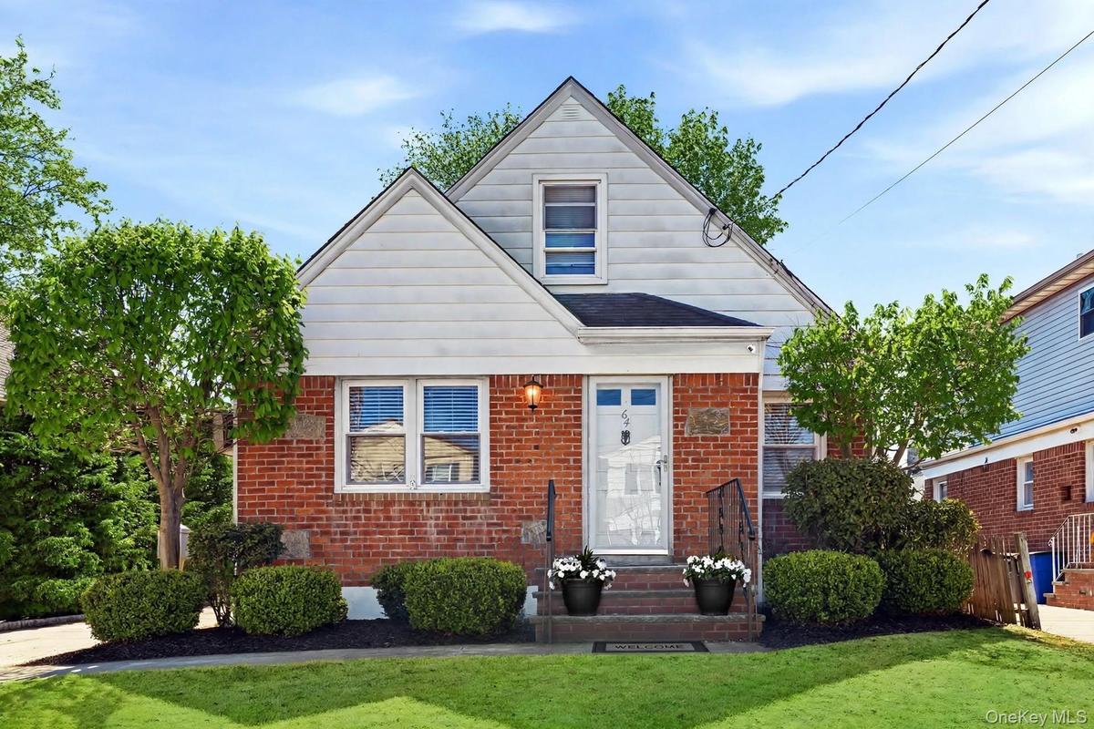 Staged to summertime