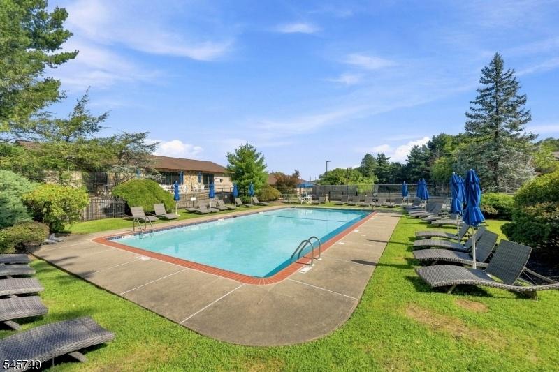 Pool 1