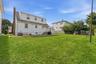 Expansive yard