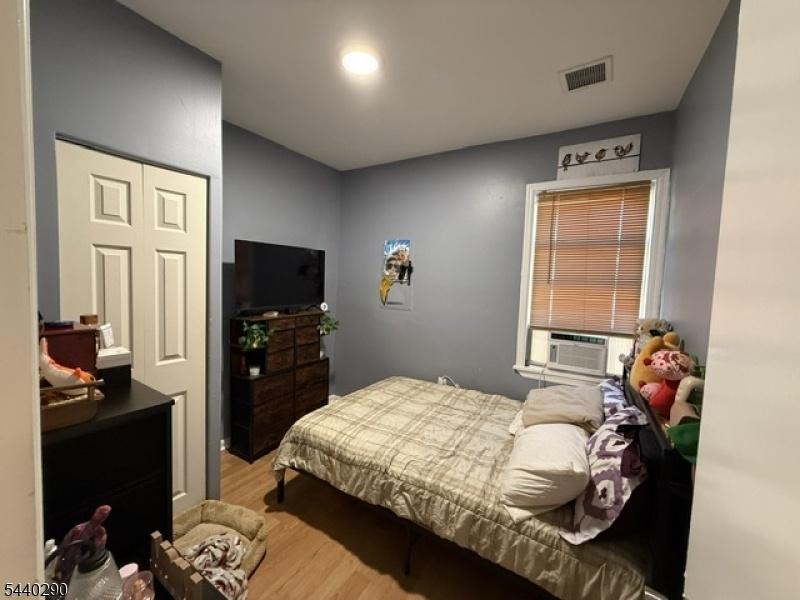 Bedroom 2nd fl
