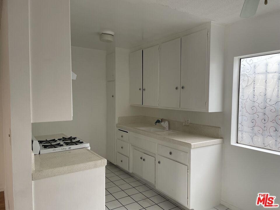 Unit 1 - 2 Bd + 1.5 Ba