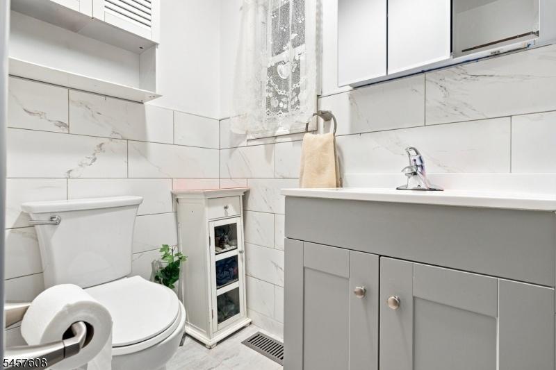 First floor Bath