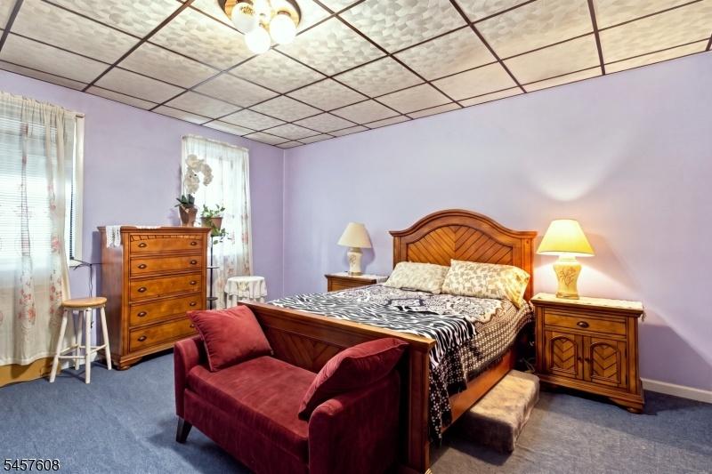 First Floor Main Bedroom