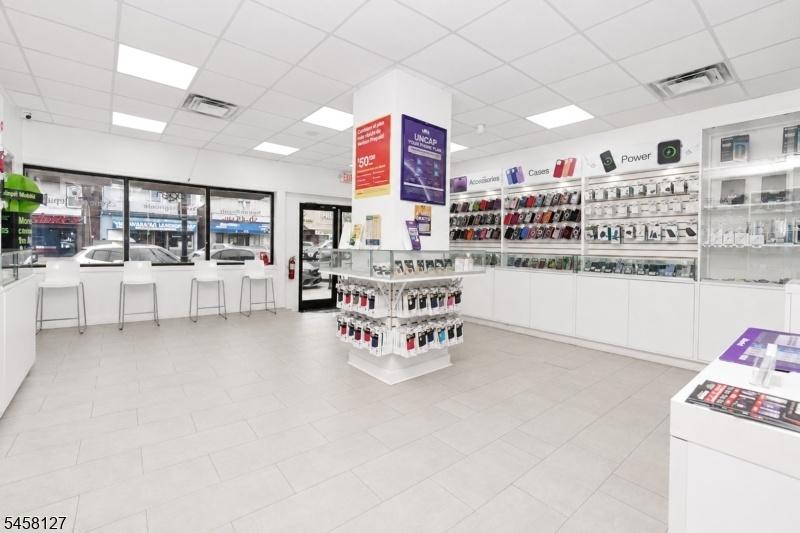 Store