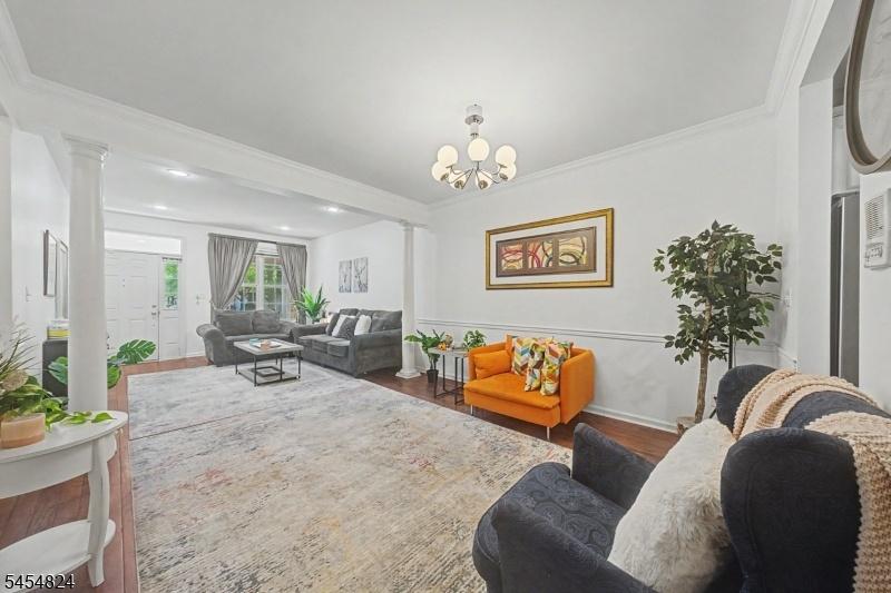 livingroom dining area