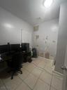 Apt 2nd Flr