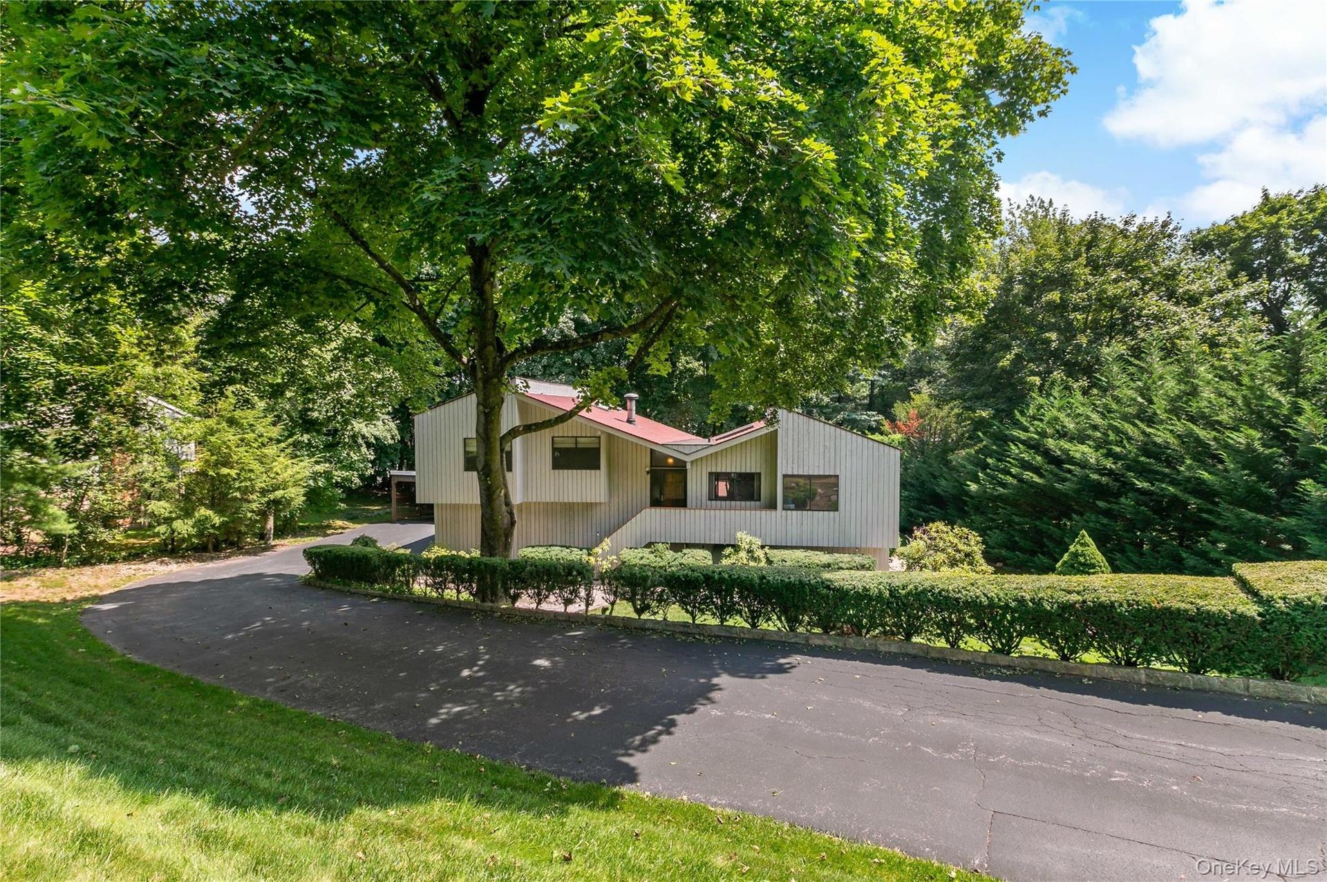 Welcome home to this sun-filled home on a sought-after street in Briarcliff Manor School District