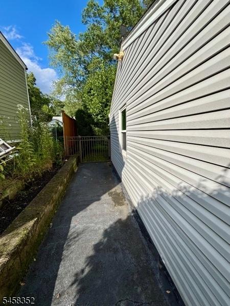 Left Alley