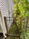 Right Alley To Side Entrance