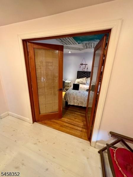 3rd Br or Den Entrance