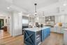 Gorgeous Eat-In Kitchen