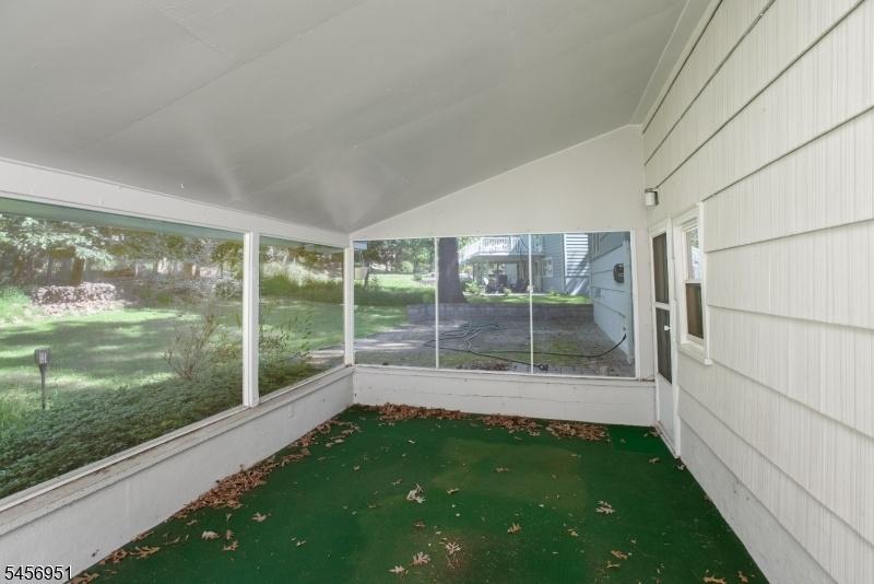 Screened Porch