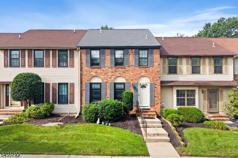 40 Bradford Court